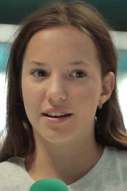 Dorka Gáspárfalvi ha trabajado con Dorka Hais en 1 ocasiones