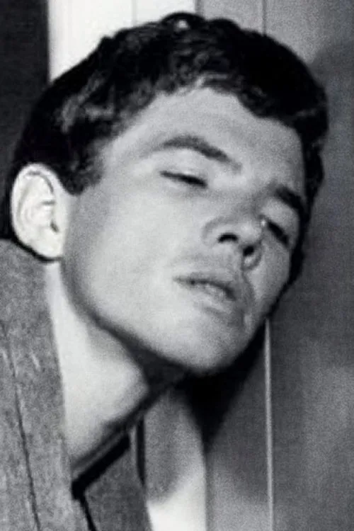 Doug Harper interpretando a (segment