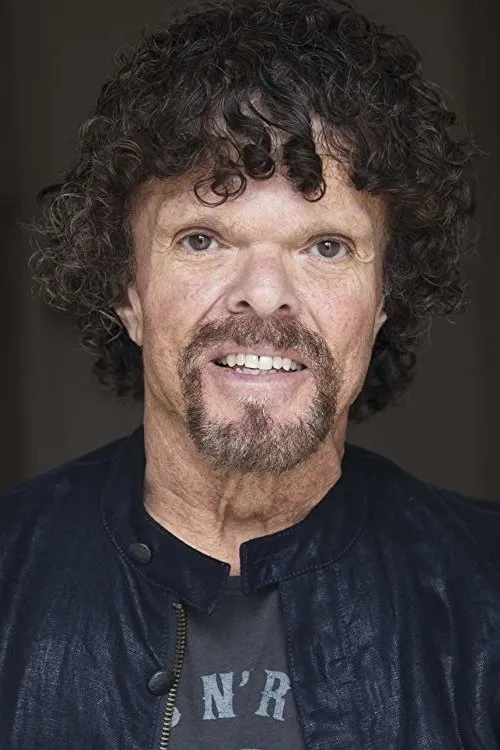 Douglas Farrell en su biografía y filmografía