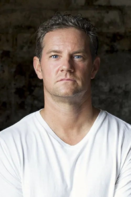 Serena Laurel ha trabajado con Douglas Sidney en 1 ocasiones