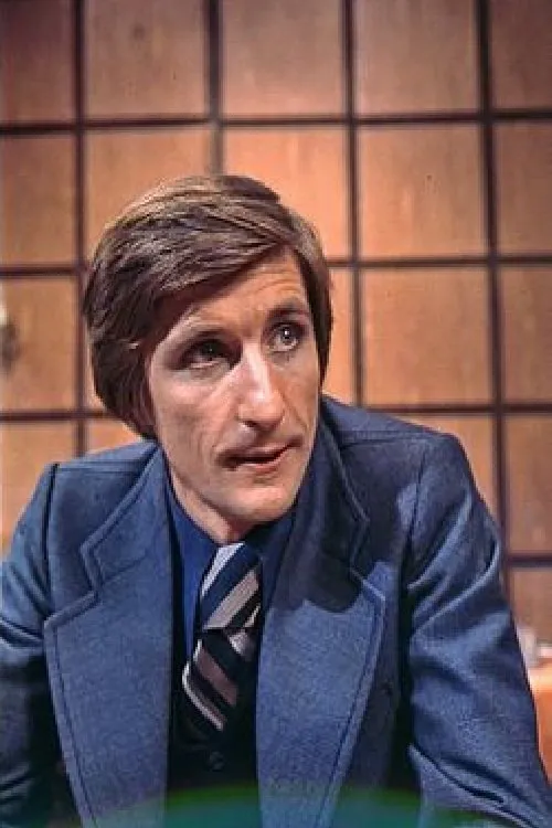 Dragan Zarić interpretando a Anžik