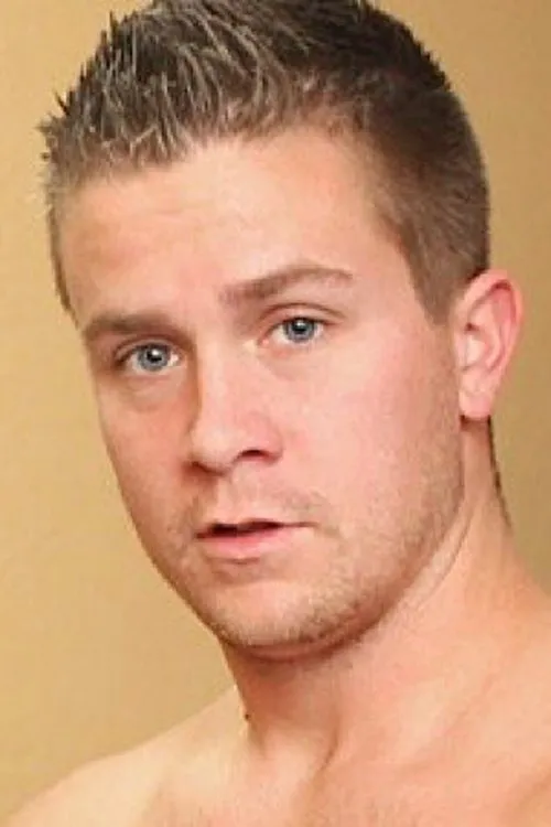 Julian Smiles ha trabajado con Drake Mitchell en 3 ocasiones