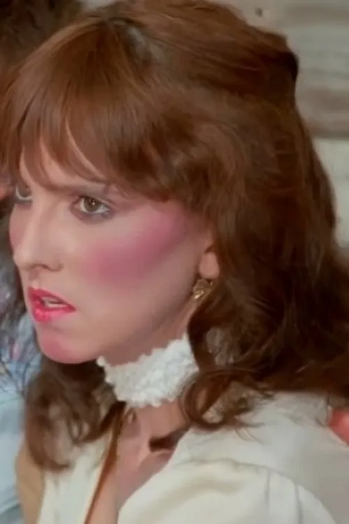 Drea interpretando a 