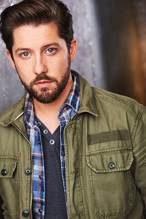 Drew Cash interpretando a Scott (uncredited)