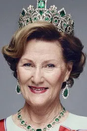 Dronning Sonja en su biografía y filmografía