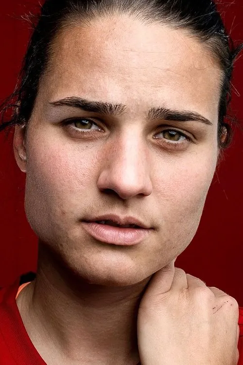 Dszenifer Marozsán — personaje: Herself