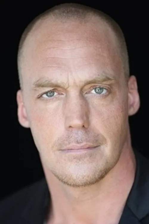 Ernest Ignatius ha trabajado con Duncan Meadows en 1 ocasiones