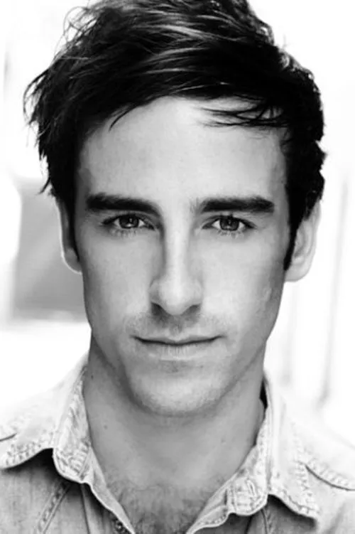 Mitchell Butel ha trabajado con Duncan Ragg en 1 ocasiones