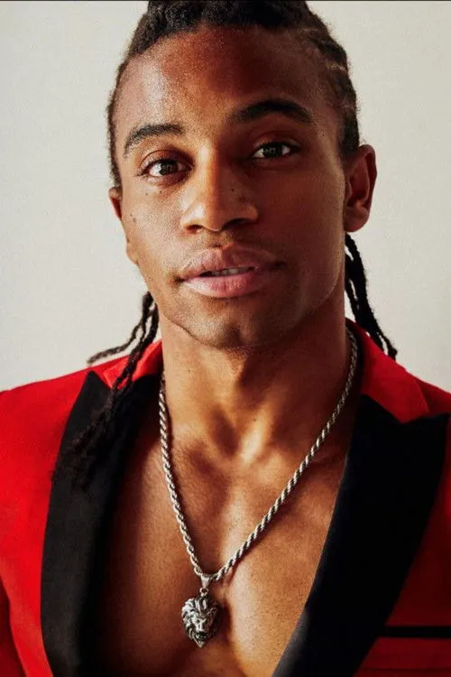 Dushaunt Fik-Shun Stegall interpretando a Brandon