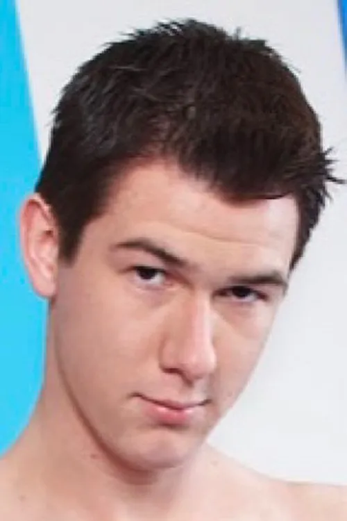 Dustin Hawthorne interpretando a