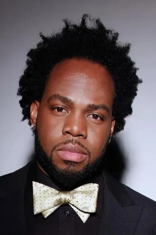 Lawrence Lamont ha trabajado con Dwele en 1 ocasiones