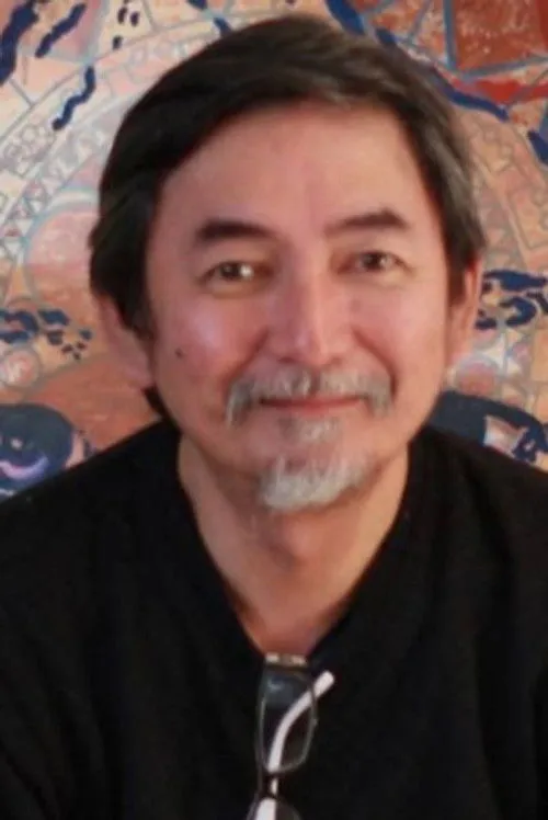 Dwight Gaston interpretando a Dem