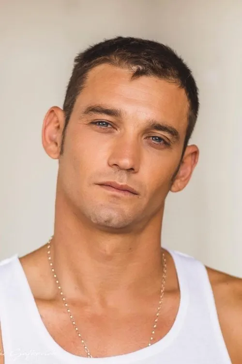 Nir Levy ha trabajado con דין מירושניקוב en 1 ocasiones