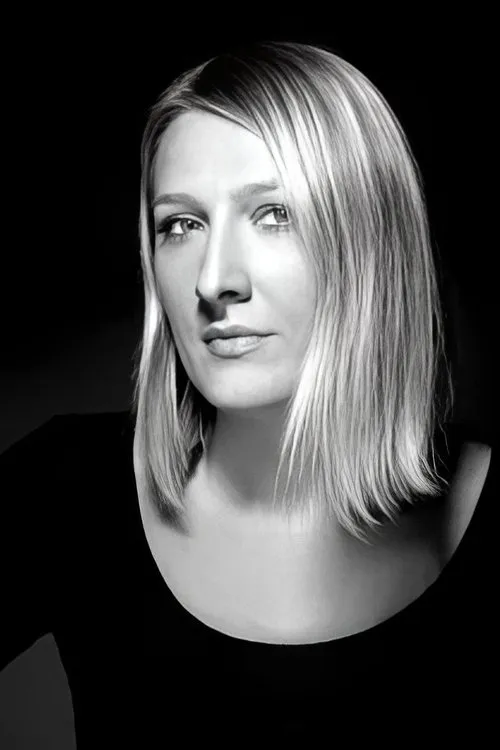 Dženita Imamović Omerović interpretando a Suzana