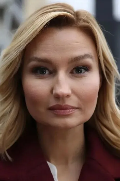 Foto de perfil del actor Ebba Busch Thor en el reparto