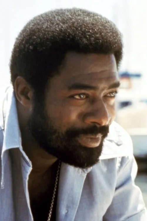 Ed Bernard — personaje: Jim Willis