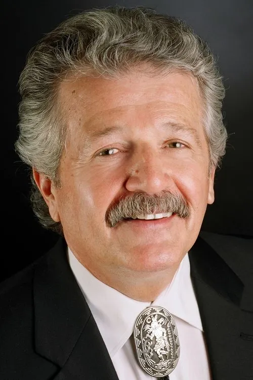 T.J. Glenn ha trabajado con Ed McCool en 1 ocasiones