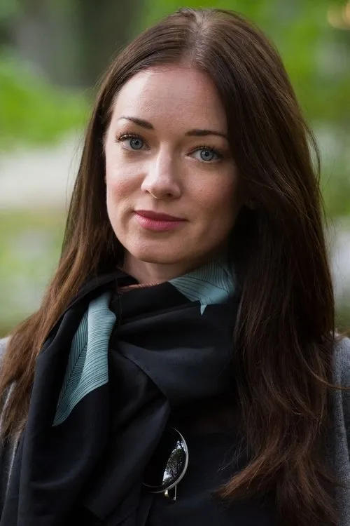 Eda-Ines Etti en su biografía y filmografía