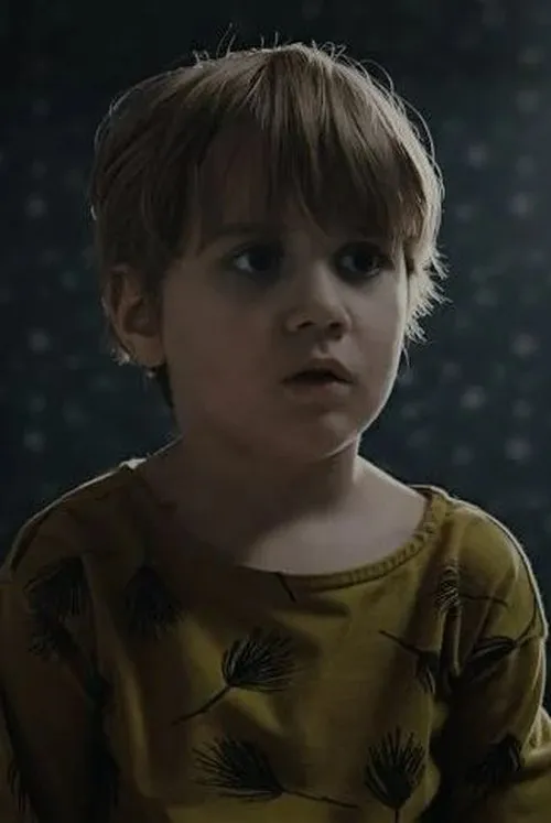 Christel Elsayah ha trabajado con Eddie Eriksson Dominguez en 1 ocasiones