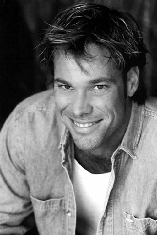 Foto de perfil del actor Eddie Jay en el reparto