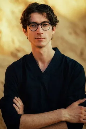 Foto de perfil del actor Edgar Haritonchenko en el reparto