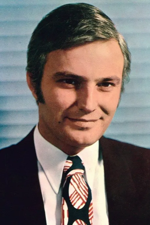 Cenk Sözeri ha trabajado con Ediz Hun en 1 ocasiones