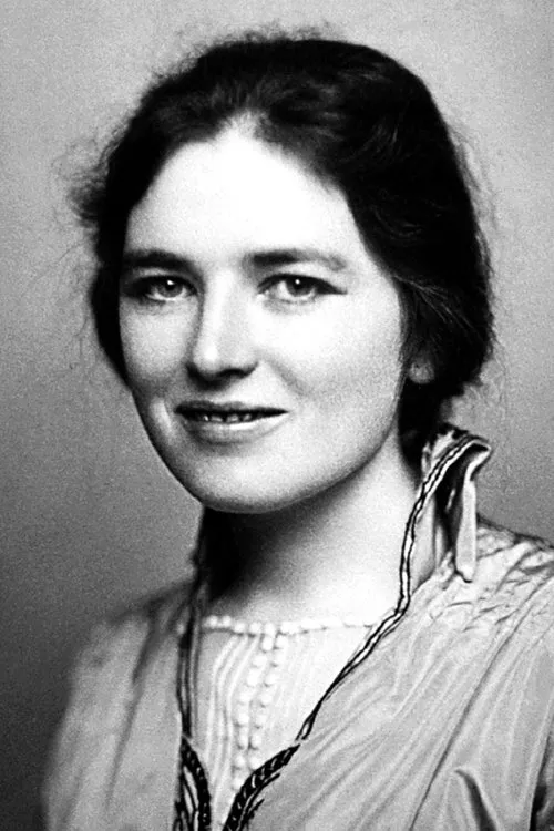 Kite Robinson ha trabajado con Edna Fisher en 2 ocasiones