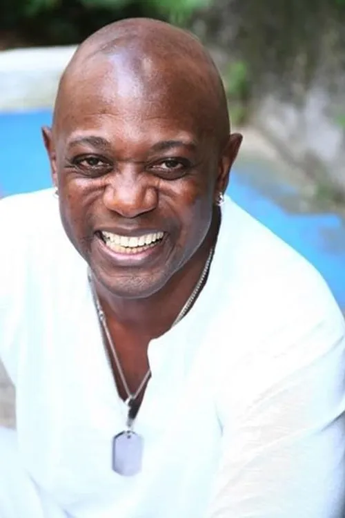 Pierre dos Santos ha trabajado con Edson Montenegro en 1 ocasiones