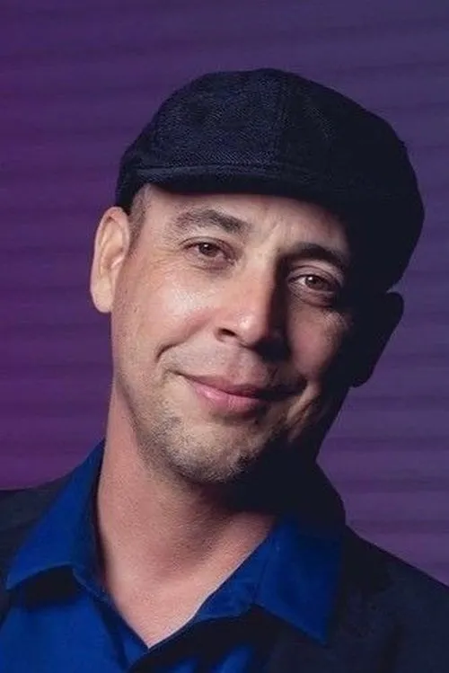 Graham Norris ha trabajado con Eduardo Ortiz en 1 ocasiones