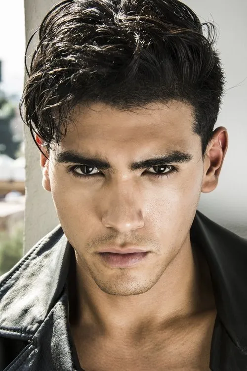 Jacob Estrada ha trabajado con Eduardo Togi en 1 ocasiones