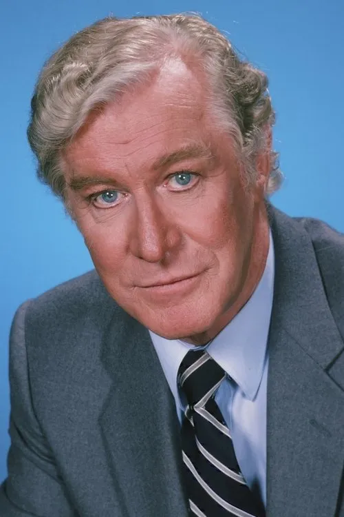 Edward Mulhare interpretando a Malcolm Rodney