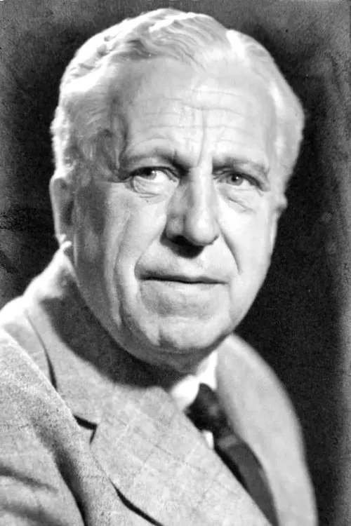 Edward Rigby interpretando a Reuben 'Uncle Ben' Huckaback