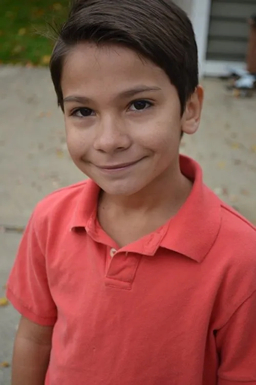 Edward Sass III interpretando a Son in the Park