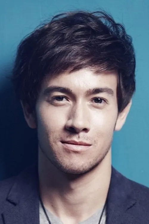 Edwin Gerard — personaje: Murong Bing Shi [certified butler]