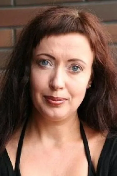 Edyta Łukaszewicz-Lisowska interpretando a Sara