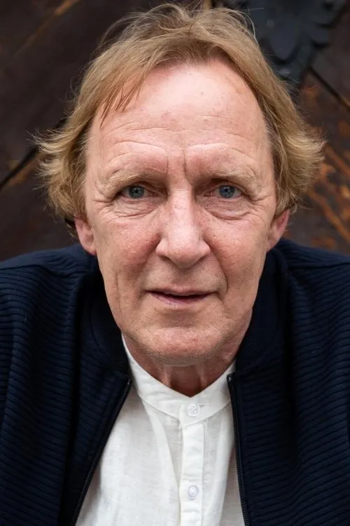 Andrus Vaarik ha trabajado con Egon Nuter en 6 ocasiones