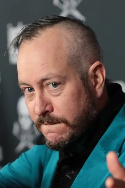 Johnny Knoxville ha trabajado con Ehren McGhehey en 22 ocasiones