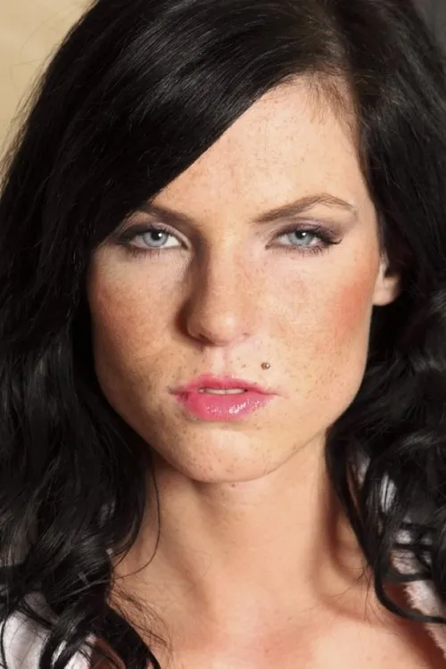 Tracy Lindsay ha trabajado con Eileen Sue en 8 ocasiones