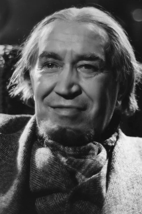 Eino Jurkka interpretando a Director Orma