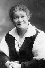 Gleb Bushtuyev ha trabajado con Ekaterina Korchagina-Aleksandrovskaya en 1 ocasiones