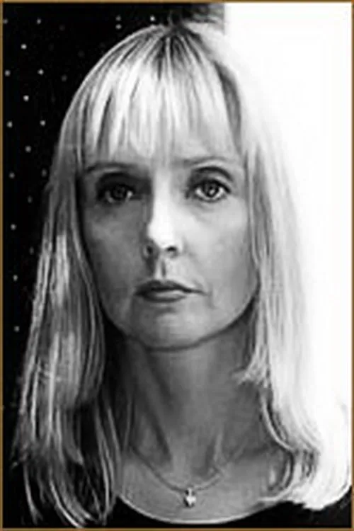 Екатерина Зинченко — personaje: miss Mary Morstan