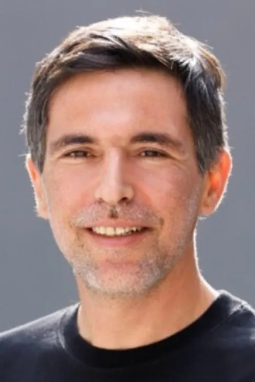 Burçin Üçüncüoglu ha trabajado con Ekim Mağden en 1 ocasiones