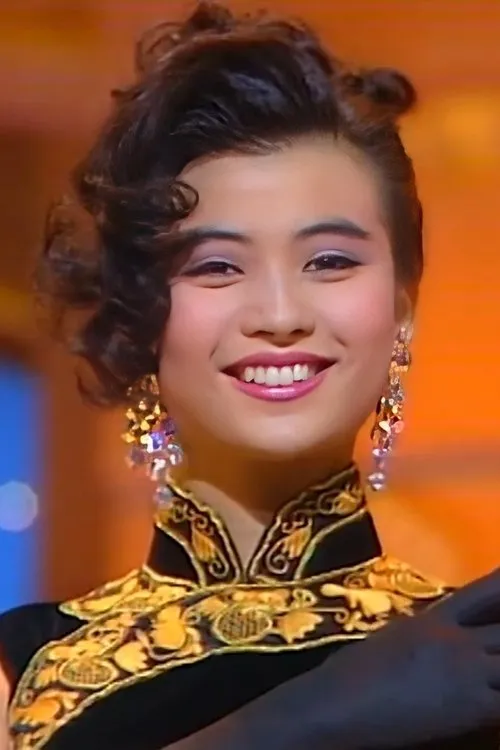 Elaine Eca Da Silva interpretando a Elaine