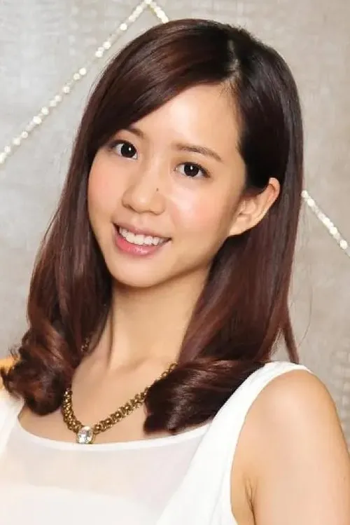 Elaine Ho — personaje: Wei Se-mo