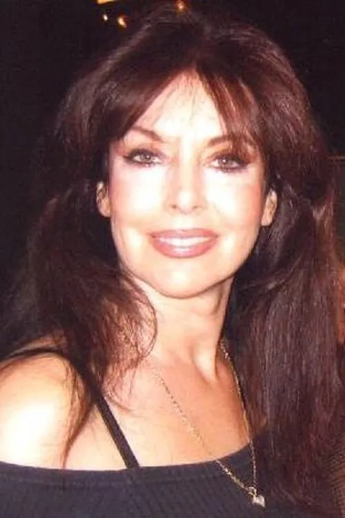 Charlie Ganis ha trabajado con Elaine Pelino en 2 ocasiones