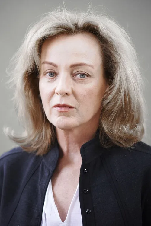 Collette Proctor ha trabajado con Elaine Proctor en 1 ocasiones