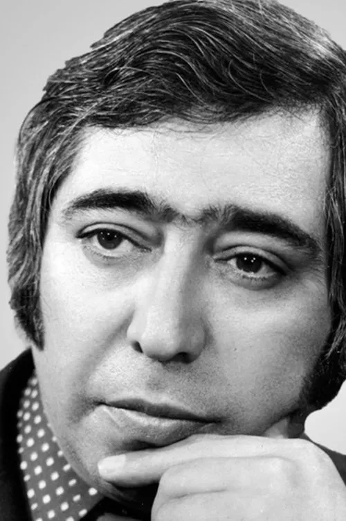 Eldaniz Zeynalov interpretando a 