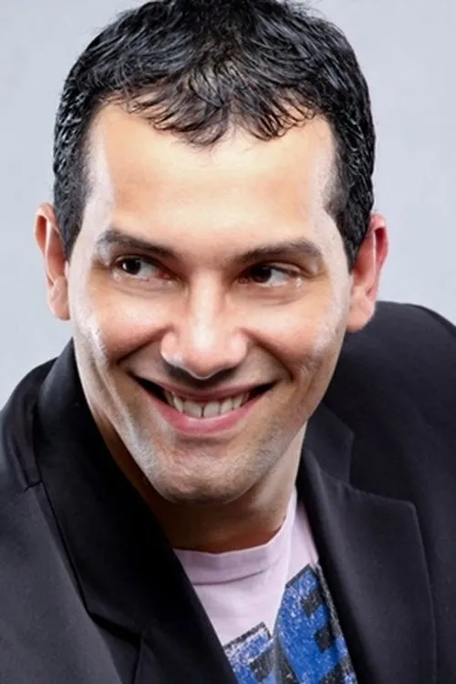 Elder Fraga interpretando a Antonio