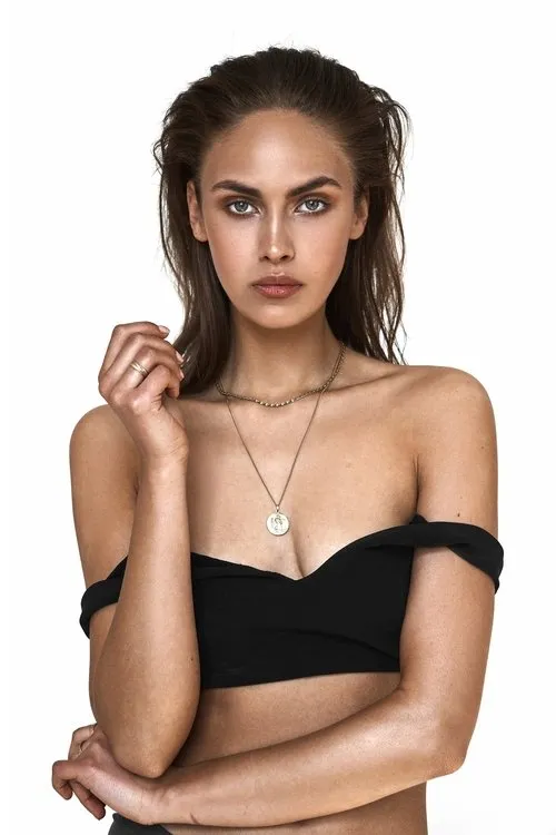 Elena Carrière interpretando a Traudel