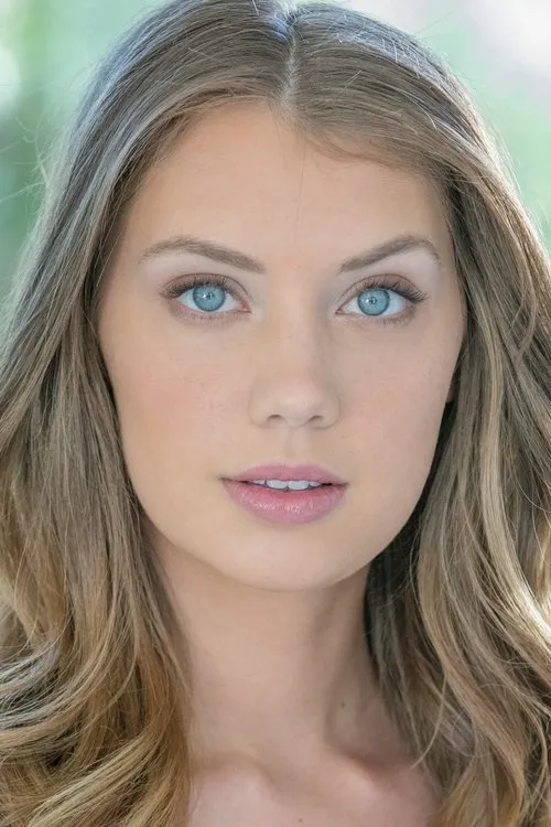 Elena Koshka interpretando a 